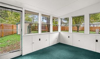 85 Sachem Rd, North Kingstown, RI 02852