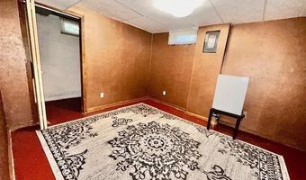204 S 5th St E, Aurora, MN 55705