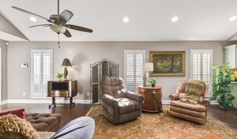111 Acacia Ln, Abbeville, LA 70510