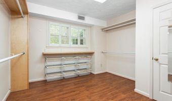 605 CRESTVIEW Rd, Anniston, AL 36207