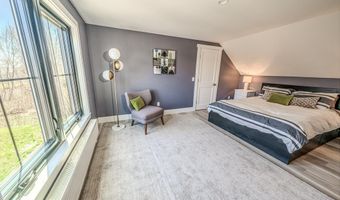 16 Cottage St, Belfast, ME 04915