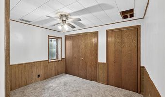 441 Walnut Ln, Apple Valley, MN 55124