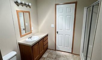 215 Elsie Ave, Agua Dulce, TX 78330