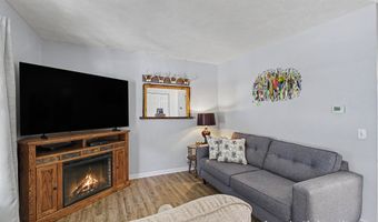 10861 Constant Dr, Allendale, MI 49401