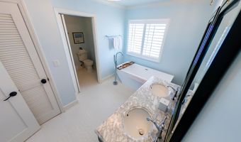 109 Island Quay Ct, Atlantic Beach, NC 28512
