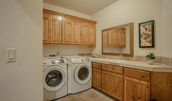 472 Lindsay Ln, Ashland, OR 97520