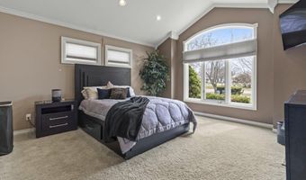 600 Cherry St, Algonac, MI 48001