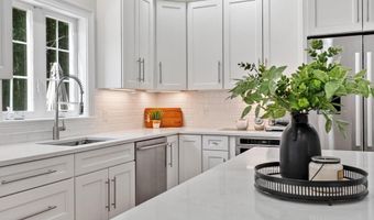 324 Old Harvard Rd, Boxborough, MA 01719