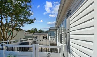 8522 N LONGBOAT Way, Berlin, MD 21811