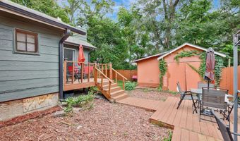 317 High St, Augusta, KS 67010
