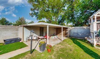1105 Crescent Dr, Andrews, TX 79714