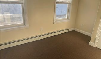 585 Main St 2A, East Greenwich, RI 02818