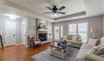 224 WILLOW Dr, Adamsville, TN 38310