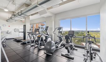 2001 15TH St N 506, Arlington, VA 22201
