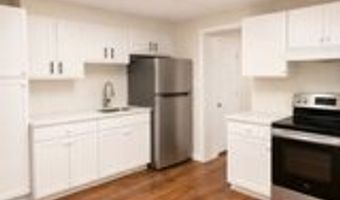 338 N 2nd St 1, Allentown, PA 18102