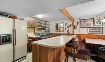 12980 Robinwood St NE, Alliance, OH 44601