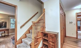 58 Anthony Ct, Bethany, CT 06524