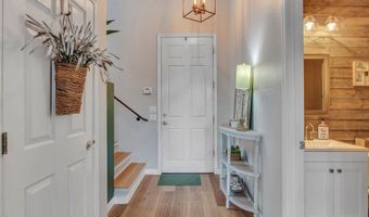 1806 W TWAIN Dr, Anthem, AZ 85086