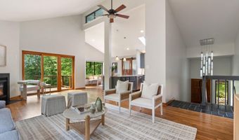 39368 LONGHILL Ln, Aldie, VA 20105