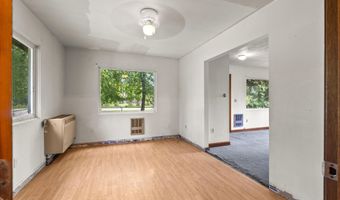 206 E 2nd Ave, Clark Fork, ID 83811