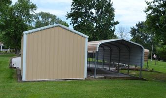 305 N Eighth St, Albion, IL 62806