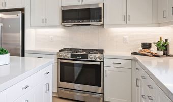 1630 Park St Plan: Brio 2B, Anaheim, CA 92805