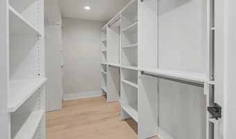 2902 VISTA St NE, Washington, DC 20018