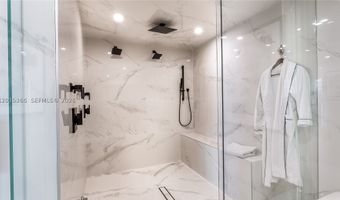 19955 NE 38th Ct 1205, Aventura, FL 33180