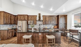 2076 LACY Dr, Cheyenne, WY 82009