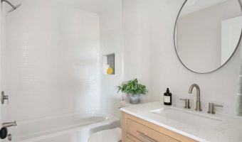 218 Second St, East Providence, RI 02914