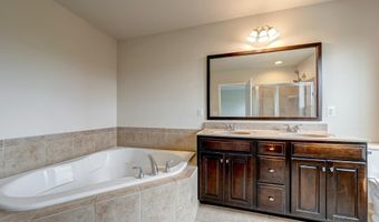 22635 NORWALK Sq, Ashburn, VA 20148