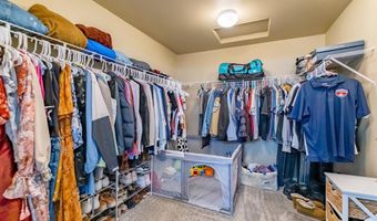 1234 KERRISDALE Dr, Albany, OR 97322