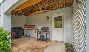 104 Patrick Dr, Beaufort, SC 29902