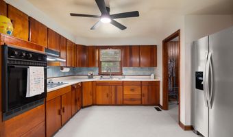 205 Central Ave, Bay, AR 72411