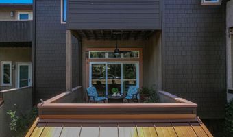 2058 BEACH Ave, Atlantic Beach, FL 32233