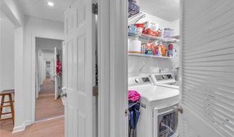 301 Cobblestone Trl, Avondale Estates, GA 30002