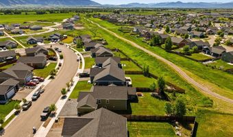 1004 Falcon Ridge Blvd, Belgrade, MT 59714