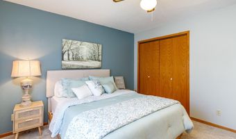 1416 Big Bluestem Ct 206, Ames, IA 50014