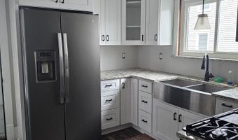 35 McClellan Ave, Amsterdam, NY 12010