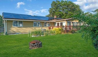 24 Woodland Rd, Bayville, NJ 08721