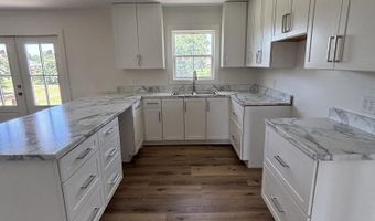 1210 Lake Dr, Amory, MS 38821