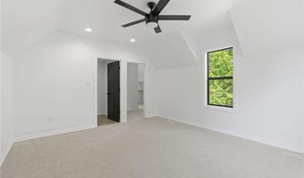 611 3rd St NW, Austin, MN 55912