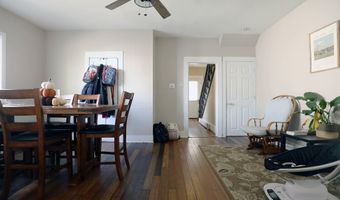 41 Dunn St, Auburn, ME 04210