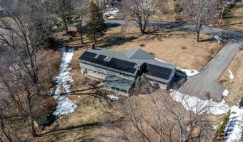 9 Delno Dr, Danbury, CT 06811
