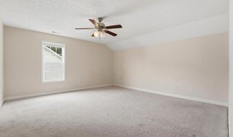 104 Lightwater Ct, Aberdeen, NC 28315