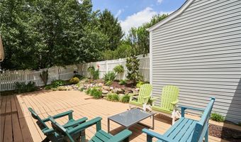 885 Kenton Ct, Akron, OH 44313