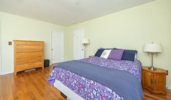 364 Creek Rd, Alexandria Twp., NJ 08825