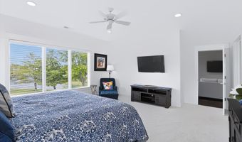 4025 Lochview Ct, Bargersville, IN 46106