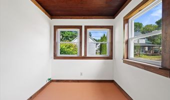 30 Munroe St, Bangor, ME 04401