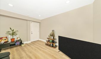 1320 MISSOURI Ave NW 203, Washington, DC 20011